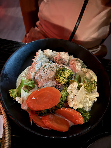 Photo of Haze Restaurant + Lounge - Yonge St Richmond Hill - 9737 Yonge St Unit 211, Richmond Hill, ON L4C 8S7